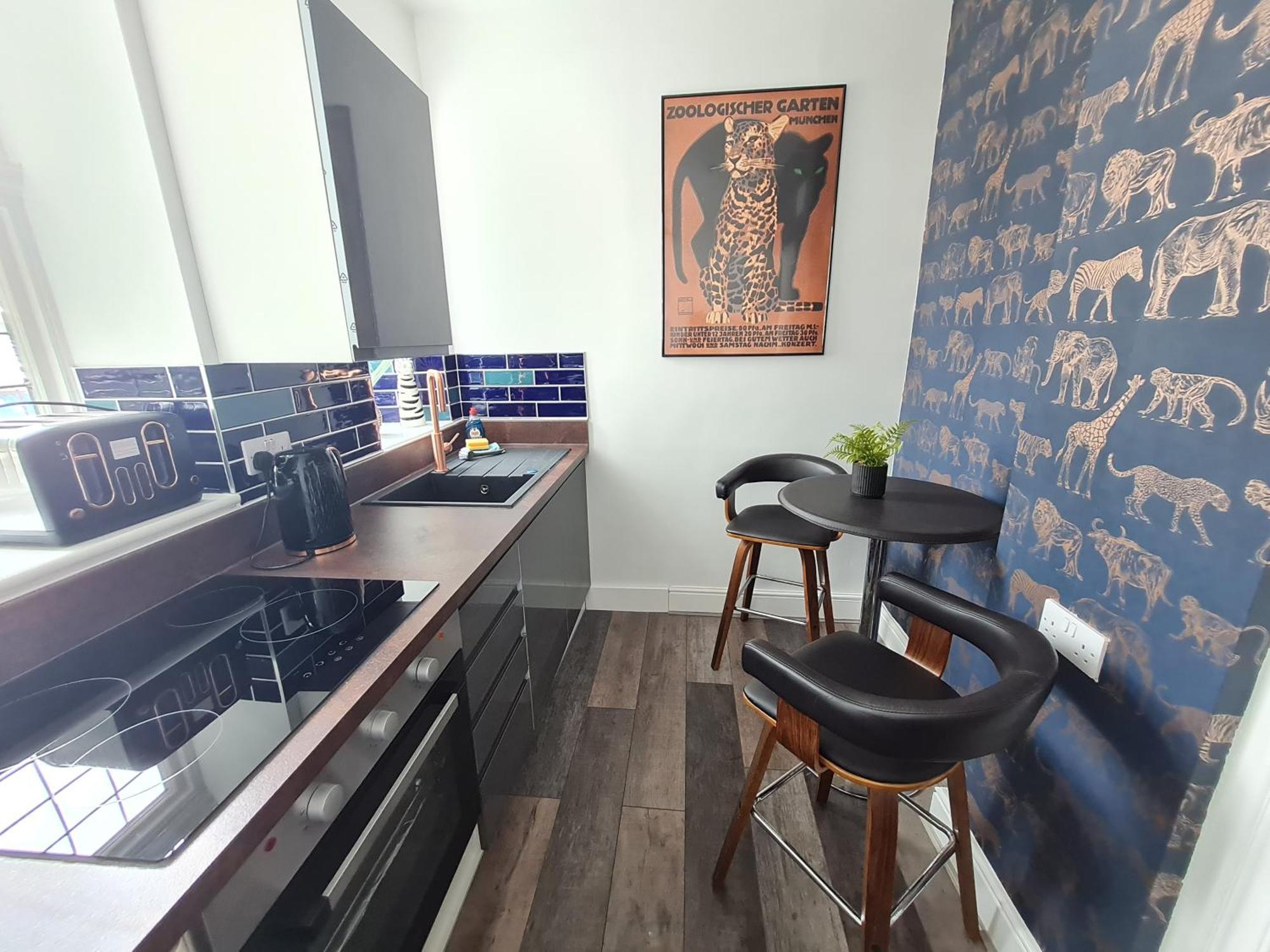 Lemur Lodge - Boutique Apartments - Short Stroll To The Beach 伯恩茅斯 外观 照片