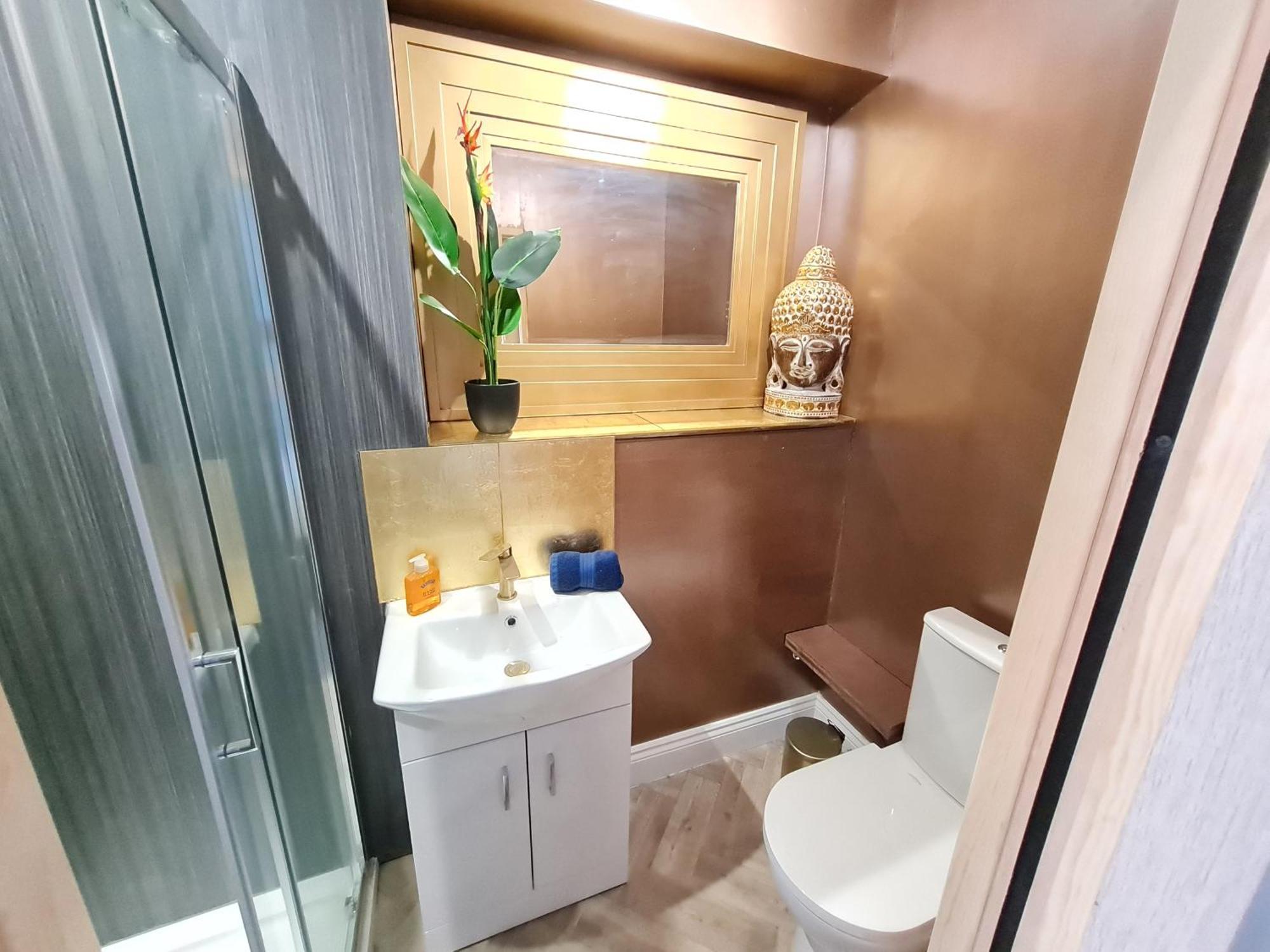 Lemur Lodge - Boutique Apartments - Short Stroll To The Beach 伯恩茅斯 外观 照片