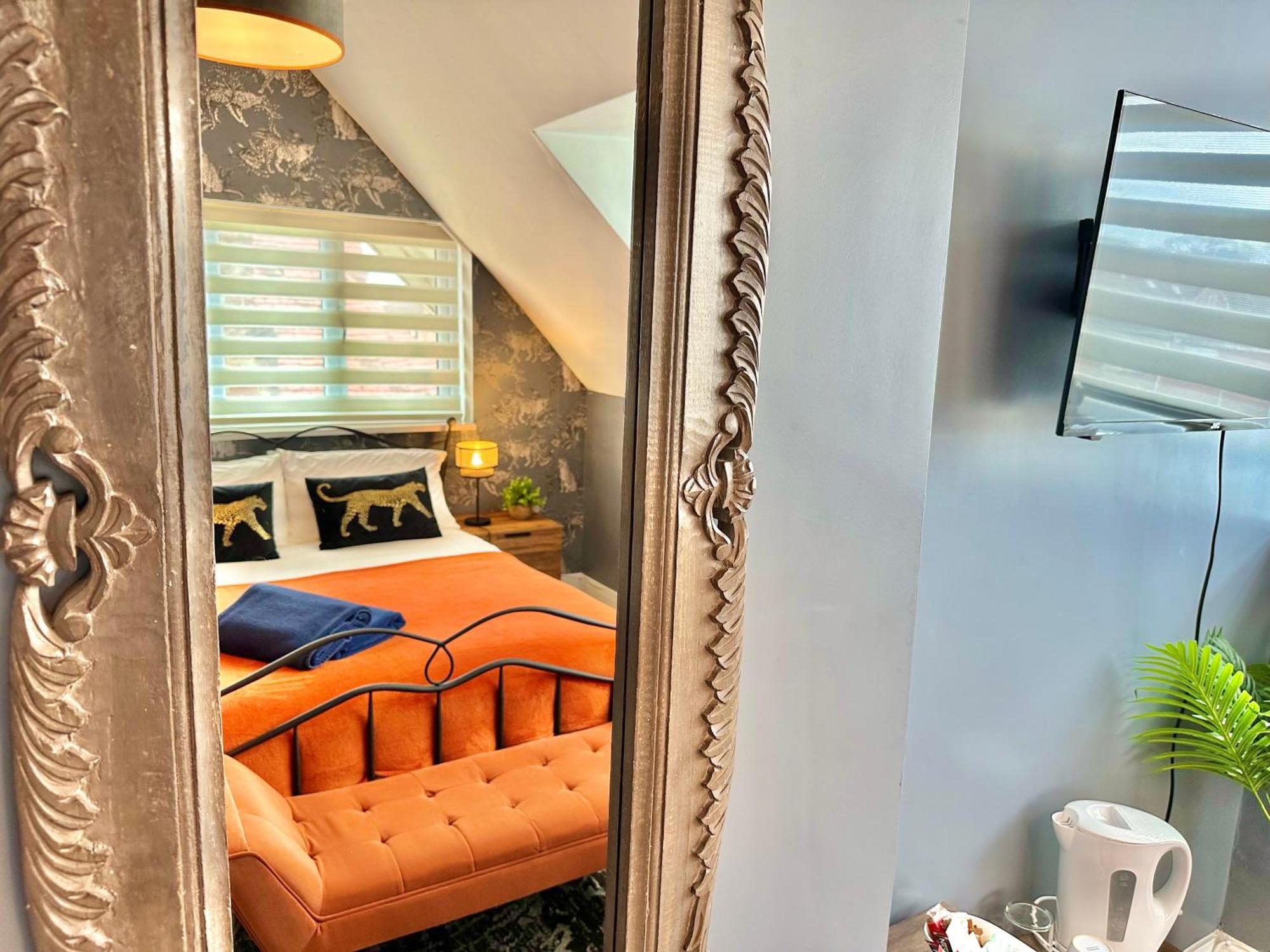 Lemur Lodge - Boutique Apartments - Short Stroll To The Beach 伯恩茅斯 外观 照片
